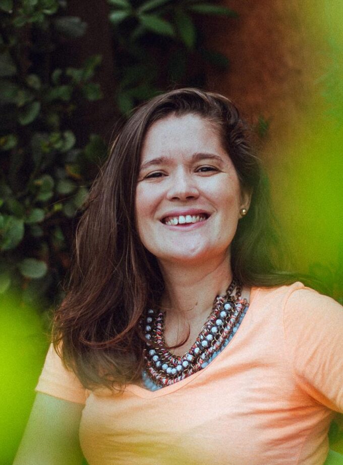 Curso Presencial Impressão Botânica e Tingimento Natural com Gabi Pastro – 29/11/2025 (sábado)