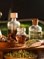 Curso Presencial Saúde com as Ervas: tinturas, garrafadas e pomadas medicinais para o dia a dia com Marilua Feitoza - 07 de Novembro de 2026 (sábado)